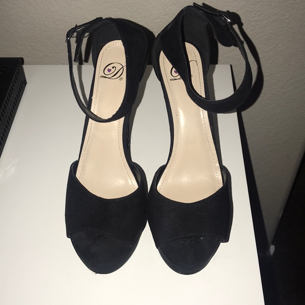 Black faux suede platform heels